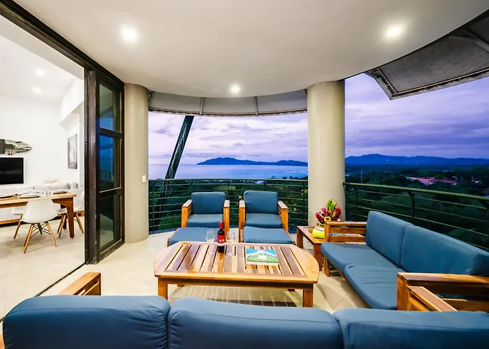 Ocean View Penthouse Close To The & Town Hébergement de vacances Tamarindo